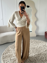 Afbeelding in Gallery-weergave laden, Berawa Elsa Pants Tan
