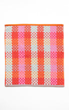 Afbeelding in Gallery-weergave laden, #7 checkered check kitchen towel
