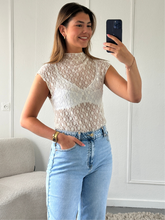 Afbeelding in Gallery-weergave laden, White Lace Top
