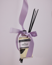 Afbeelding in Gallery-weergave laden, Marie Stella Maris Luxury Fragrance Sticks Violet Muse 250 ml
