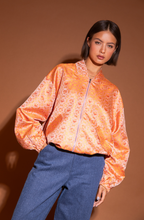 Afbeelding in Gallery-weergave laden, Studio Amaya | Alice Bomber | Multi Print
