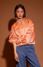 Afbeelding in Gallery-weergave laden, Studio Amaya | Alice Bomber | Multi Print
