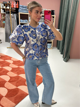 Afbeelding in Gallery-weergave laden, ByHan Flower Top Blauw
