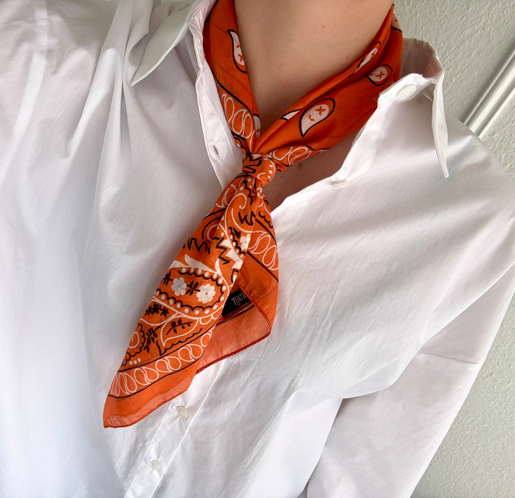 ByHan Zijden Oranje Sjaaltje