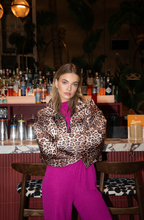 Afbeelding in Gallery-weergave laden, Studio Amaya  |  Feline Jacket | Multi Print

