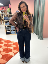 Afbeelding in Gallery-weergave laden, ByHan Leopard Mesh Blouse
