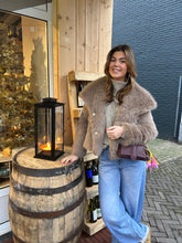 Afbeelding in Gallery-weergave laden, ByHan Fake Fur Jacket donker Taupe
