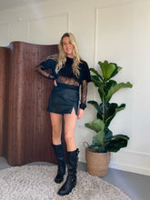 Afbeelding in Gallery-weergave laden, ByHan Luna leather Skirt
