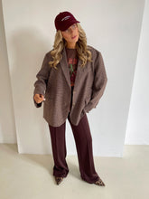 Afbeelding in Gallery-weergave laden, Oversized Dad Blazer Ruit Bordeaux
