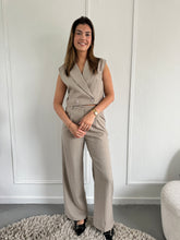 Afbeelding in Gallery-weergave laden, Beige Krijtstreep Pantalon
