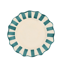 Afbeelding in Gallery-weergave laden, Anna + Nina Pine Scalloped Dinner Plate
