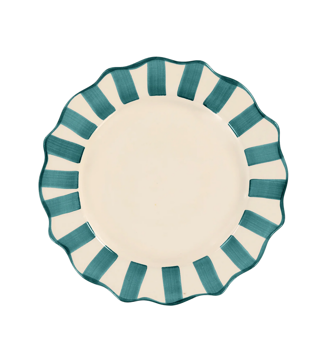 Anna + Nina Pine Scalloped Dinner Plate