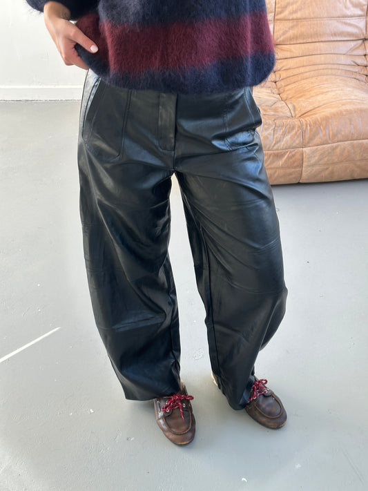Pip leren broek zwart