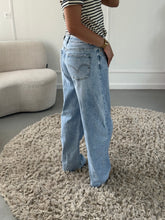 Afbeelding in Gallery-weergave laden, Blauwe Balloon Jeans
