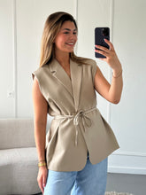 Afbeelding in Gallery-weergave laden, Beige Strik Gilet
