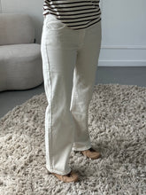 Afbeelding in Gallery-weergave laden, Beige Jeans
