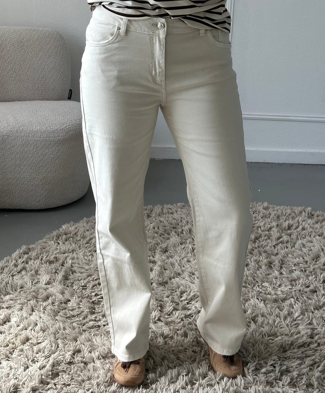 Beige Jeans