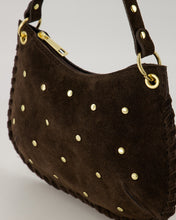 Afbeelding in Gallery-weergave laden, Casey - Suede - Schoudertas met studs - Donkerbruin
