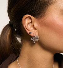 Afbeelding in Gallery-weergave laden, Anna Nina Single Bisou Stud Zilver
