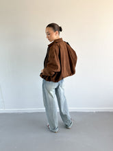 Afbeelding in Gallery-weergave laden, Noor suede jack bruin
