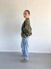 Afbeelding in Gallery-weergave laden, Lotte trenchcoat kort groen
