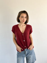Afbeelding in Gallery-weergave laden, Olly gebreid gilet bordeaux rood
