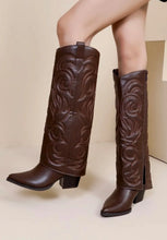 Afbeelding in Gallery-weergave laden, Valentino boots Donkerbruin
