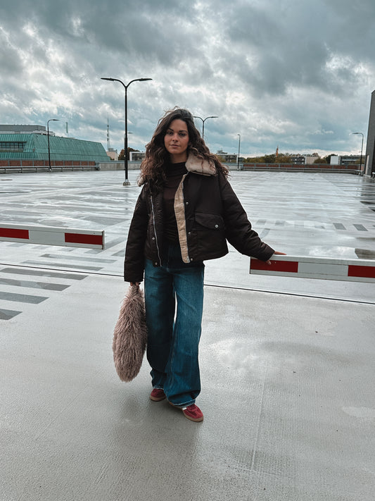 Ayleen jas bruin