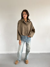 Afbeelding in Gallery-weergave laden, Chloe suede jasje groen
