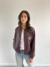 Afbeelding in Gallery-weergave laden, Pip leren jack burgundy
