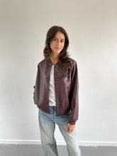 Afbeelding in Gallery-weergave laden, Pip leren jack burgundy
