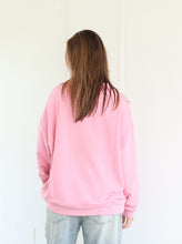 Afbeelding in Gallery-weergave laden, ByHan Oversized Sweater Los Angeles roze met oranje opdruk - meer kleuren

