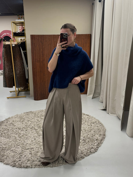 Lucie spencer met col