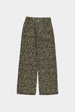 Afbeelding in Gallery-weergave laden, ByHan jeans hartjes- leopard print
