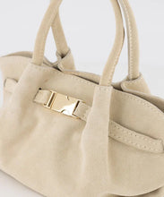 Afbeelding in Gallery-weergave laden, Leonie Suede leren handtas - creme
